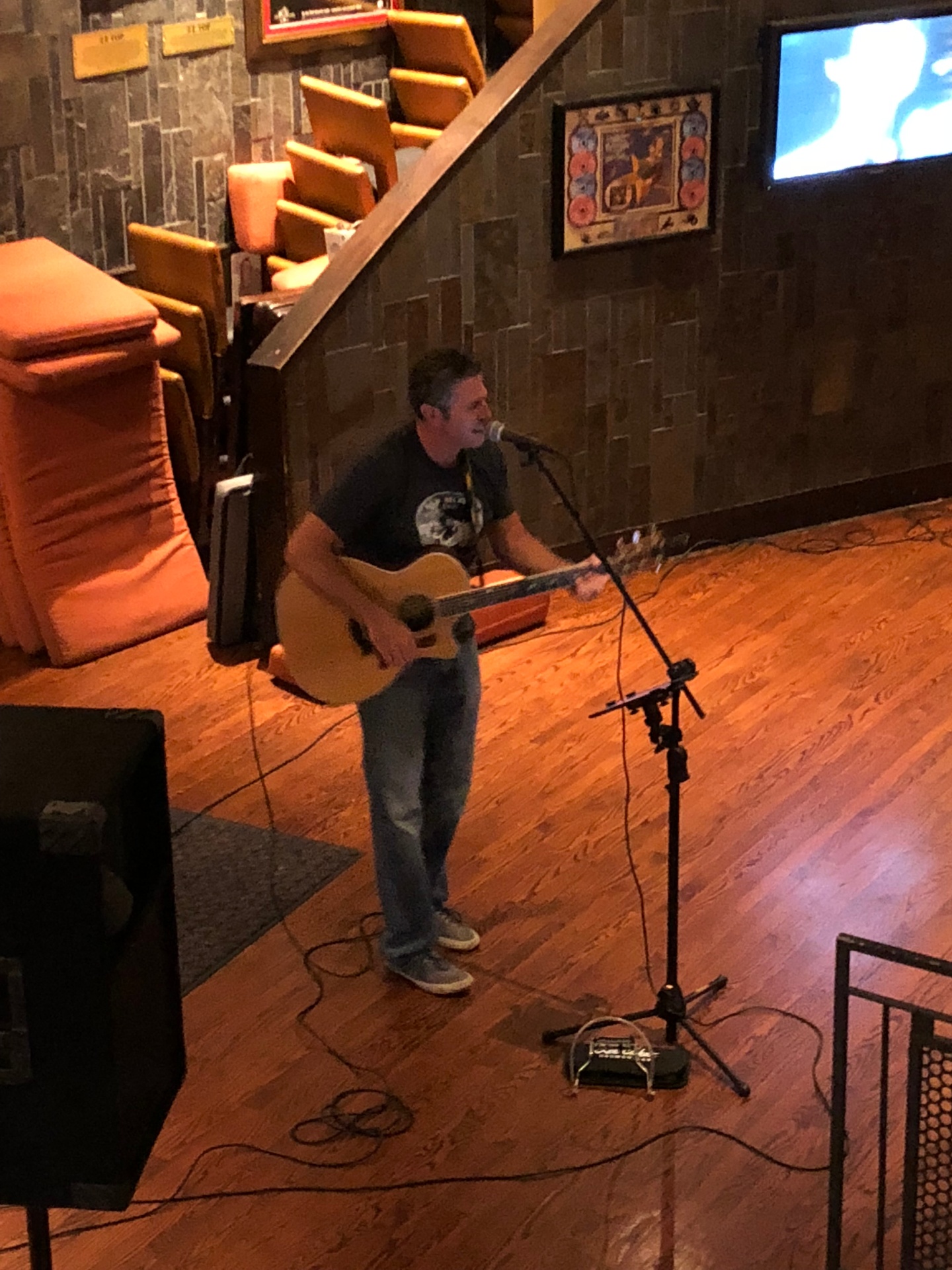 Acoustic night at the bar.